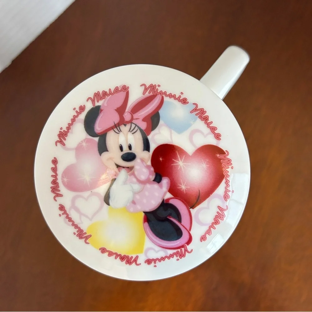 DISNEY MINNIE MOUSE Coffee/Tea Mug with Lid Hearts Colourful - Picture 6 of 9